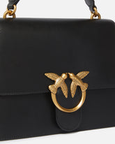 Mittelgroße Handtasche Love Bag Top Handle aus Leder - Schwarz | Pinko