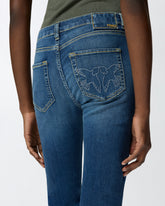 Jeans mit ausgestelltem Bein aus stretchigem Denim - | Pinko