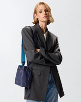 Kleine Schultertasche in Beutelform mit Logo Love Birds - | Pinko