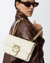 Kleine Umhängetasche Love Bag aus weichem Leder - | Pinko
