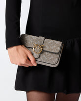 Schultertasche Baby Love Bag Slouchy aus Leder mit vollem Strassbesatz - | Pinko