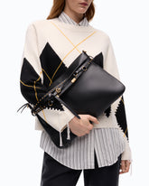 Belt Bag Big large shoulder bag in leather - Black | Pinko