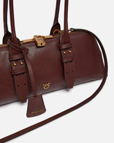 Escape Bag Horizontal large shoulder bag in leather - Burgundy | Pinko
