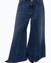 Ausgestellte Jeans mit Super Wide Leg - Dunkelblau | Pinko