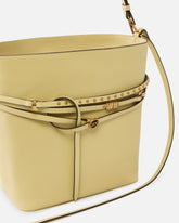 Bucket Belt Bag medium shoulder bag in leather - Beige | Pinko