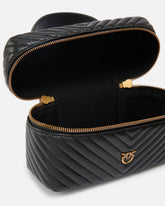 Kleines Beautycase zum Umhängen aus Nappaleder mit Chevron - | Pinko