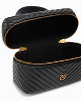 Kleiner Beauty Case aus Chevron-Nappaleder mit Schulterriemen - | Pinko