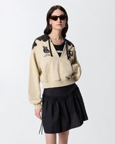 Kurzes Sweatshirt mit Kapuze und V-Ausschnitt - | Pinko