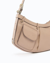 Mittlere Schultertasche Pocket Body Bag aus New Biker Leder mit Taschen - Beige | Pinko