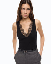Vest top in silk and cashmere blend with lace neck - | Pinko