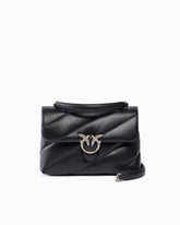 Mittelgroße Love Bag Puff Maxi Quilt New Buckle Schultertasche - Schwarz | Pinko