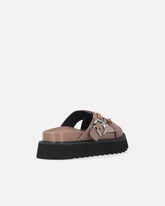 Slide-Sandaletten aus geflochtenem Nappaleder mit Metallringen - | Pinko