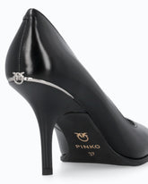 Leather court shoe with logo on the heel - Black | Pinko
