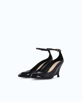 Patent leather-effect pumps - Black | Pinko