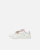 Sneakers mit doppelten Schnürsenkeln, Kristall und Charm - | Pinko