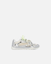 Laminierte Sneakers mit doppelten Schnürsenkeln und Schmuckapplikationen - Silber | Pinko