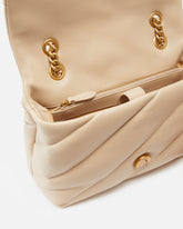 Mittelgroße Umhängetasche Love Bag Puff Maxi Quilt -  | Pinko