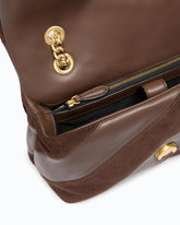 Mittlere Love Bag Puff Classic Schultertasche aus Nappa und Veloursleder mit Steppung - Braun | Pinko