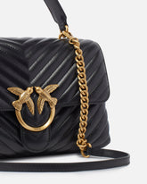 Mittelgroße Handtasche Love Bag Puff Chevron aus Nappaleder -  | Pinko