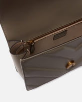 Mittlere Henkeltasche Love Bag One Light aus Chevron-Nappaleder -  | Pinko