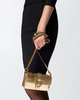 Schultertasche Baby Love Bag Slouchy aus laminiertem Leder -  | Pinko