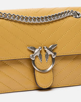 Kleine Handtasche Mini Love Bag One Light aus Chevron-Leder -  | Pinko