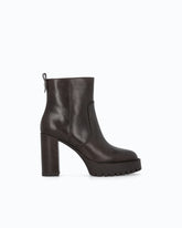 Knöchelhohe Lederstiefeletten mit Absatz - Braun | Pinko